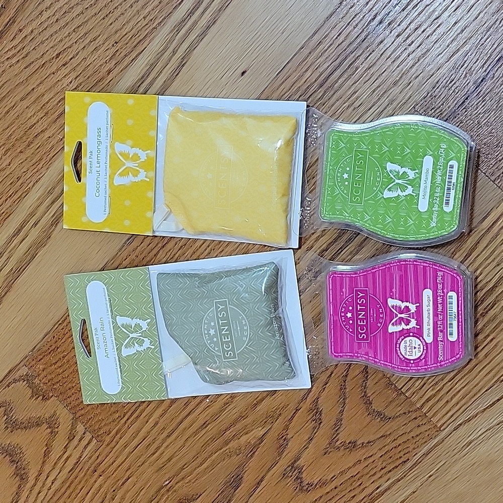 Bundle of 4 Scentsy wax & Pak